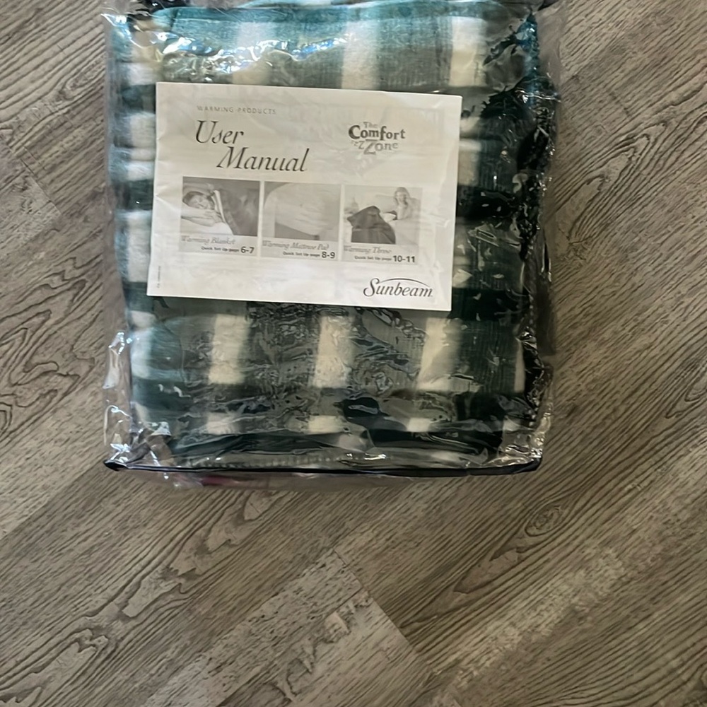 Sunbeam Heated Blanket with Comfort Zone Technology